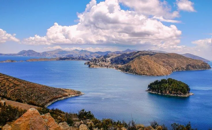 Exploring Lake Titicaca: The World's Highest Navigable Lake and Its Ancient Secrets