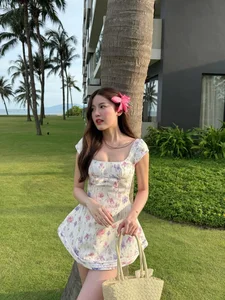 Tang My Han Stuns in Mini Dress Showcasing Elegant Long Legs - image 8