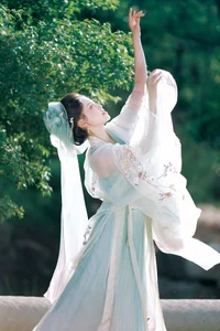 Xi Ci Explores Visual Grace in YiTuYu Art Language Vol.7378 - image 25