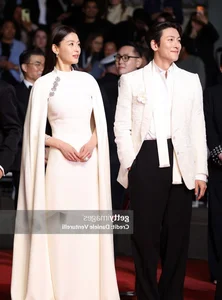 Cannes 2026 Red Carpet Highlights: The Most Stunning Celebrity Couple and High-Fashion Goddess Moments - image 0
