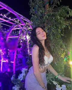 Isabella: Thanh Ha’s Daughter Stuns in New Bikini Photos Highlighting Her Mixed-Race Beauty - image 7