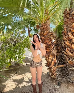 Isabella: Thanh Ha’s Daughter Stuns in New Bikini Photos Highlighting Her Mixed-Race Beauty - image 4