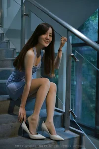 Elegant IESS Gallery: Wanping in a Blue Dress Stairwell Photoshoot - image 5