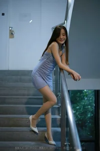 Elegant IESS Gallery: Wanping in a Blue Dress Stairwell Photoshoot - image 4