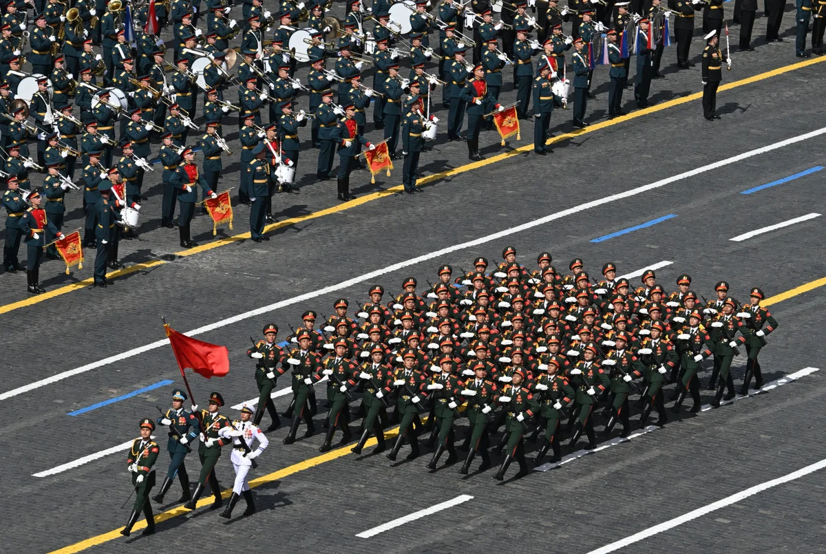 Vietnam's Distinguished Presence: Impressive Scenes from the International Military Parade at Red Square