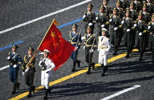 Vietnam's Distinguished Presence: Impressive Scenes from the International Military Parade at Red Square - image 6