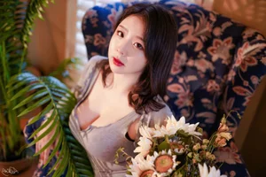 Timeless Elegance with Coser Pi Pi Nai Ke Ke Ai Le La - image 12