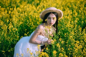 YiTuYu Art Language Vol.4426: Artistic Synergy with Yi Yu He Bao Dan - image 8
