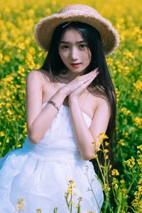 YiTuYu Art Language Vol.4426: Artistic Synergy with Yi Yu He Bao Dan - image 26