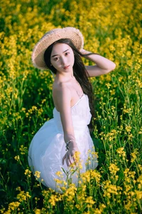 YiTuYu Art Language Vol.4426: Artistic Synergy with Yi Yu He Bao Dan - image 27