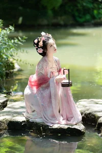 YiTuYu Art Language Vol.7162: Featuring the Elegant Xi Gua Portrait Series - image 18