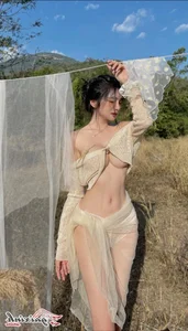 Exploring Modern Bold Fashion: A Deep Dive into Aesthetic Lingerie Photography Trends - image 23