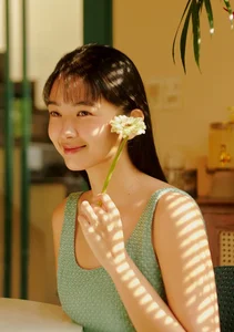 Ngoc Xuan's Visuals in 'Once Upon a Love Story': Can She Embody the Iconic Mien? - image 1