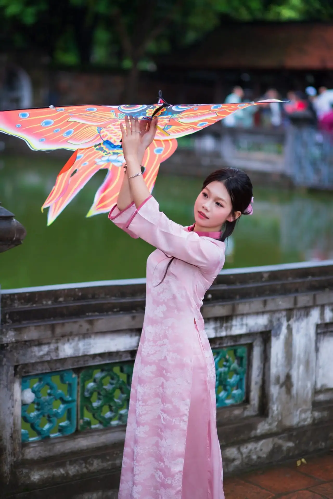 VGU No.182: Graceful Pink Ao Dai & Lotus Flowers – Enchanting Vietnamese Beauty