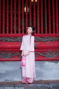 VGU No.182: Graceful Pink Ao Dai & Lotus Flowers – Enchanting Vietnamese Beauty - image 5