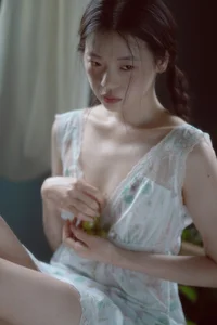 Elegant Indoor Portrait Photography: Cai Jing Fan in YiTuYu Art Language Vol.9133 - Aesthetic Private Room Series - image 3