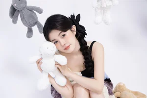 YiTuYu Art Language Vol.7627 Luo Xin Xin: A Journey into Conceptual Portraiture - image 19
