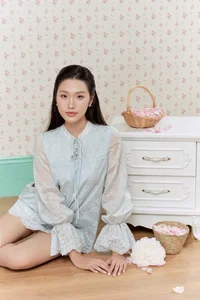 Doan Hai My's Natural Beauty Revealed Through Candid Social Media Moments - image 1