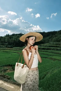 Visual Storytelling in YiTuYu Art Language Vol.7721 Featuring Xiao Fan Qie - image 4