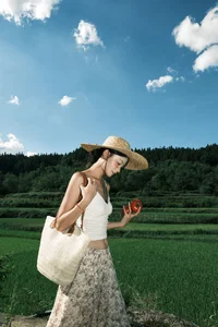 Visual Storytelling in YiTuYu Art Language Vol.7721 Featuring Xiao Fan Qie - image 7