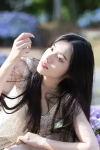 Jing Jing Jing Vol.8624: Dreamy Beauty in a Hydrangea Garden | YiTuYu Art Language Series - image 1