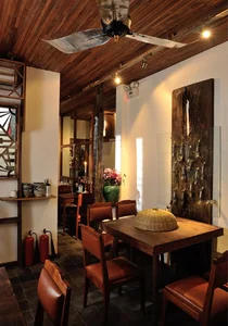 5 Michelin-Recommended Home-Style Restaurants to Visit in Hanoi and Ho Chi Minh City - image 9