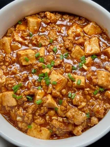 12 Hearty Comfort Food Dishes Perfect for Chilly Weather and Family Dinners - image 11