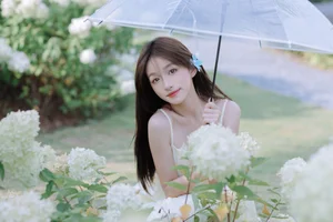 Elegant Visuals in YiTuYu Art Language Vol.7469 with Model Yu Er - image 10