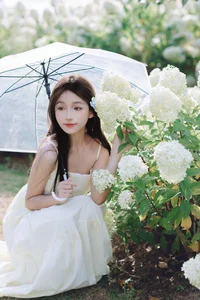 Elegant Visuals in YiTuYu Art Language Vol.7469 with Model Yu Er - image 1