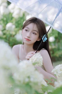 Elegant Visuals in YiTuYu Art Language Vol.7469 with Model Yu Er - image 16