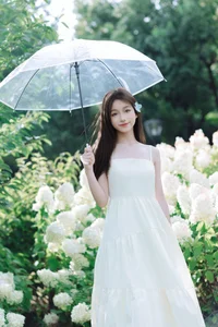 Elegant Visuals in YiTuYu Art Language Vol.7469 with Model Yu Er - image 23