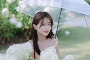 Elegant Visuals in YiTuYu Art Language Vol.7469 with Model Yu Er - image 19