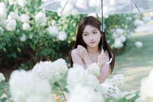 Elegant Visuals in YiTuYu Art Language Vol.7469 with Model Yu Er - image 9