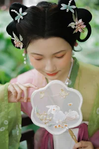 Captivating Visuals from YiTuYu Art Language Vol.5717 Li Yue Art Gallery - image 21