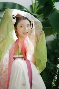 Captivating Visuals from YiTuYu Art Language Vol.5717 Li Yue Art Gallery - image 6