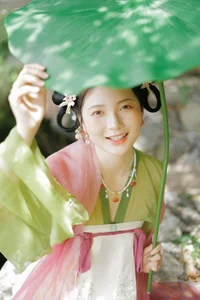 Captivating Visuals from YiTuYu Art Language Vol.5717 Li Yue Art Gallery - image 20