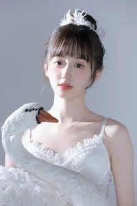 YiTuYu Art Language Vol.7465: Licaicain’s Stunning Portrait Collection - image 4