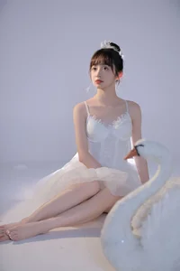 YiTuYu Art Language Vol.7465: Licaicain’s Stunning Portrait Collection - image 11