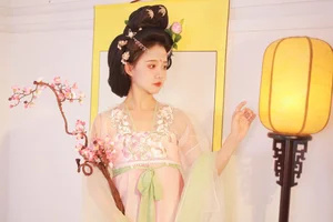 Elegant Portraiture: Exploring YiTuYu Art Language Vol.4711 Featuring You Er Bai Bai - image 13