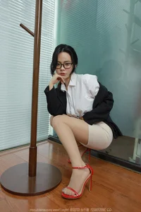 IESS Tu Tu Glasses Spicy Bunny Professional Fashion Gallery - image 37