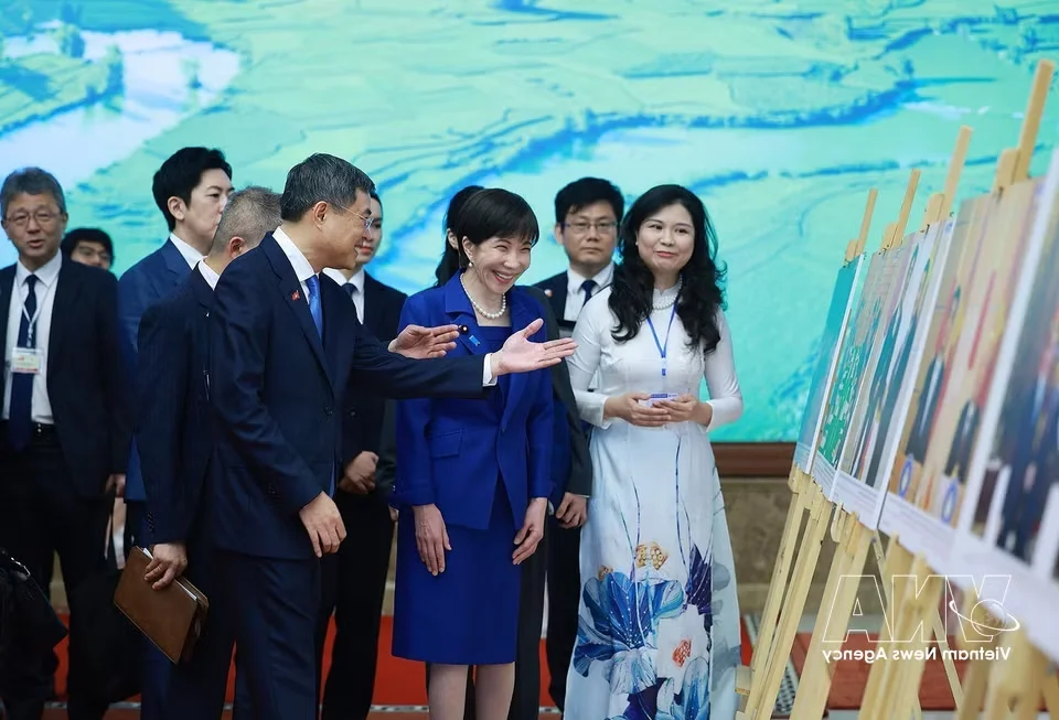 Japanese PM Takaichi Sanae Visits Vietnam to Deepen Strategic Ties