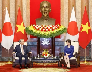 Japanese PM Takaichi Sanae Visits Vietnam to Deepen Strategic Ties - image 4
