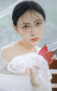 Elegant Artistic Portraits: YiTuYu Art Language Vol.7491 Featuring Shi Ang Yang Ya - image 2