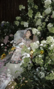 Wu Sui Sui Highlights YiTuYu Art Language Vol.7515 Collection - image 0