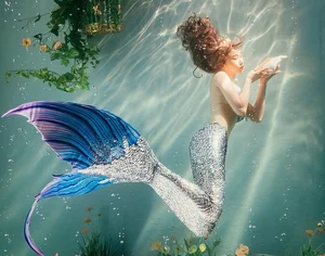 Stunning Underwater Mermaid Photoshoot: Artistic Lingerie Concept Gallery - image 87