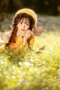 Captivating Autumn Aesthetic: YiTuYu Art Language Vol.9162 Featuring Fish-Lam Artistic Portrait Series - image 3