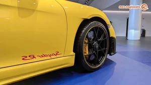 Porsche 718 Spyder RS in Racing Yellow: A 15 Billion VND Masterpiece of Pure Performance and Design - image 6