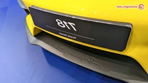 Porsche 718 Spyder RS in Racing Yellow: A 15 Billion VND Masterpiece of Pure Performance and Design - image 18