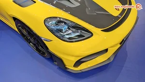 Porsche 718 Spyder RS in Racing Yellow: A 15 Billion VND Masterpiece of Pure Performance and Design - image 8
