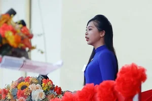 Stunning Beauty of the Youth Representative at the 70th Anniversary of Dien Bien Phu Victory - image 1
